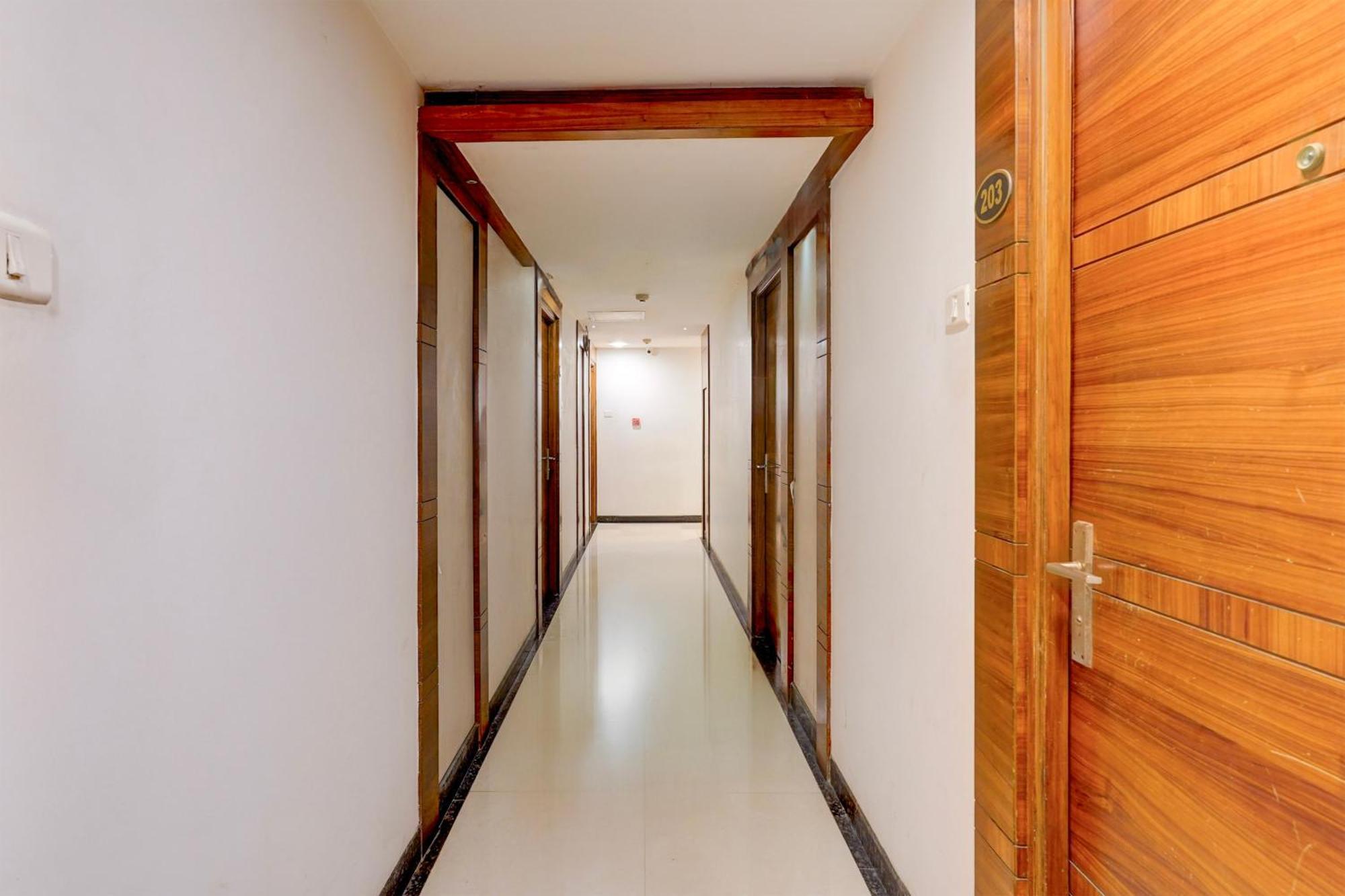 Super Townhouse Arcot Road Near Kauvery Hospital Chennai Eksteriør bilde