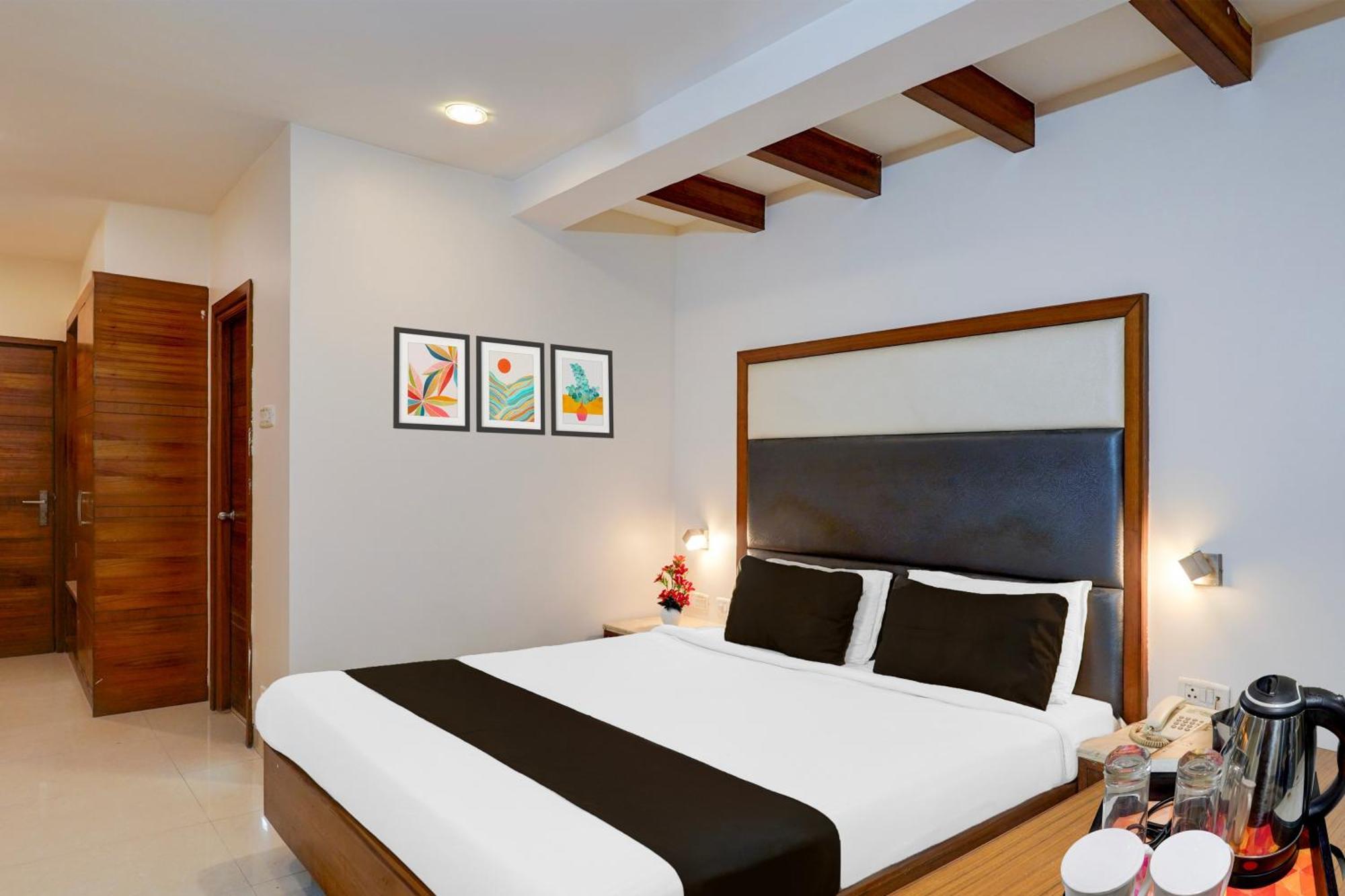Super Townhouse Arcot Road Near Kauvery Hospital Chennai Eksteriør bilde
